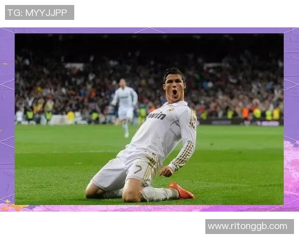 顶级足球明星齐聚盛典展现风采与激情的精彩秀场